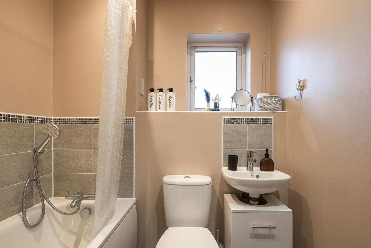 Inaras Place Aylesbury  Kültér fotó